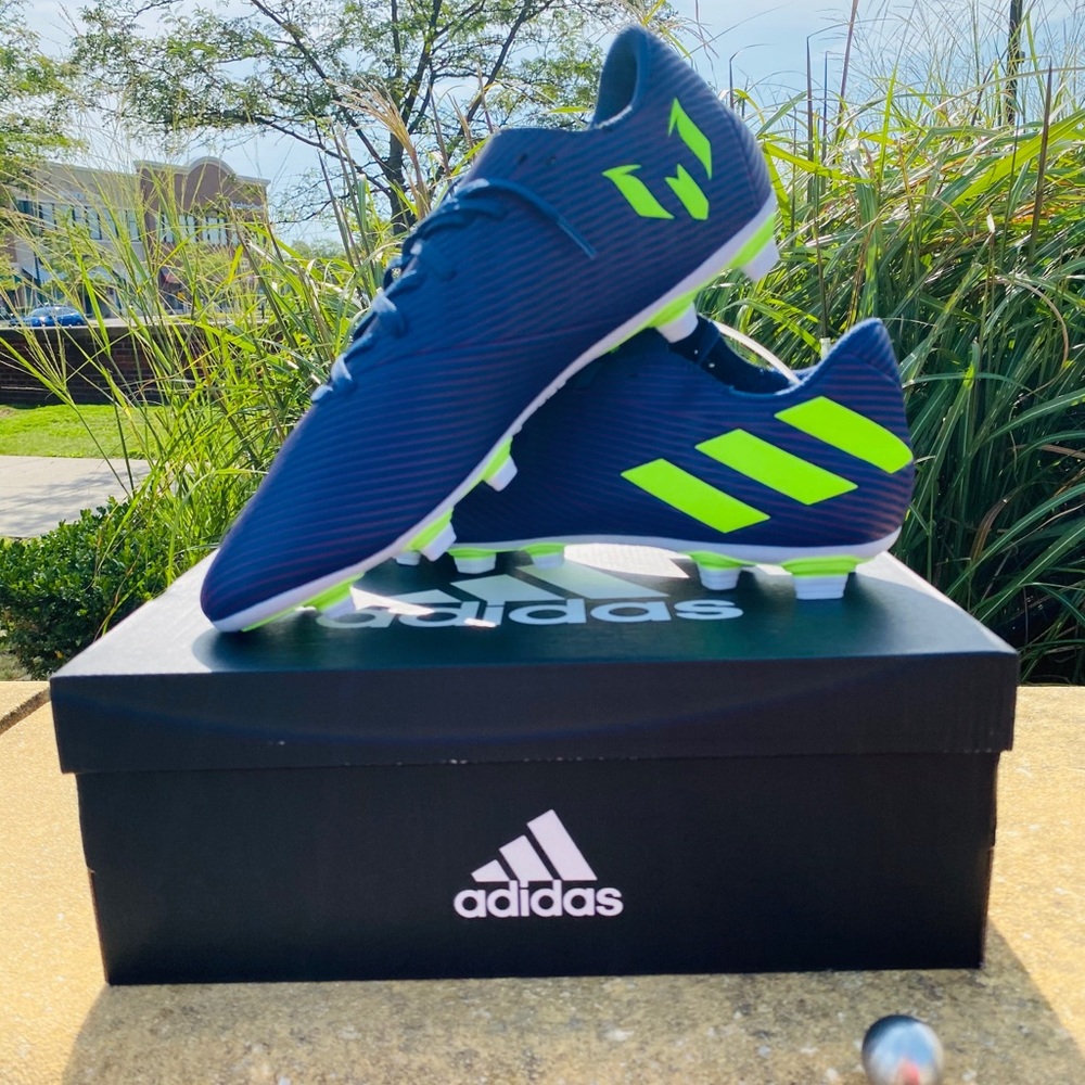 Adidas Nemeziz Messi 19.4 Soccer Cleats